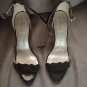 Bandolino Black Open Toe Heels